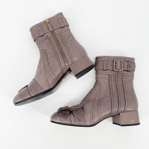 Prada F/W 2017 Dove Gray Multi Buckle Moto Grunge Square Toe Ankle Boot IT 37.5 - Picture 6 of 15
